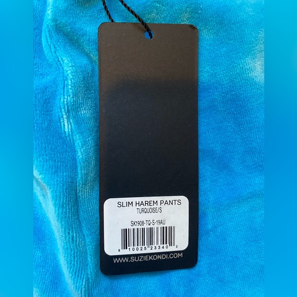 Suzi Kondi velour set blue NWT - Picture 3 of 3